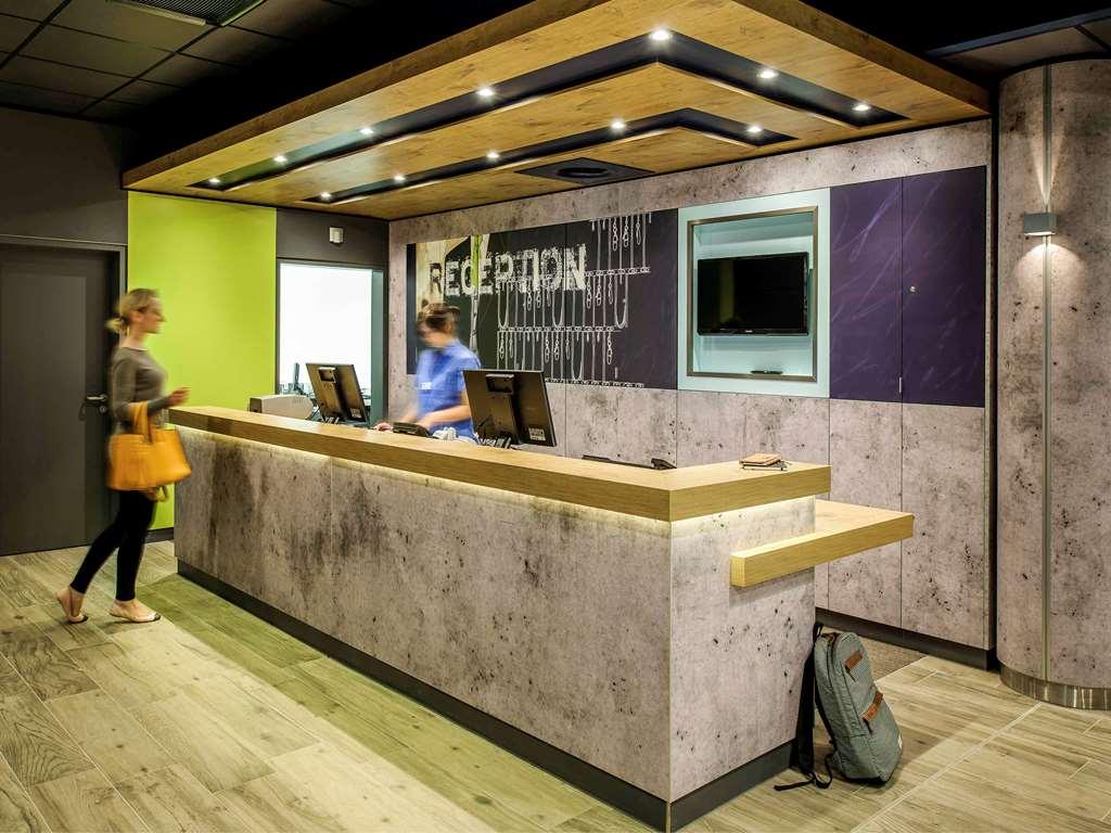 Ibis Budget Senlis Servizi foto