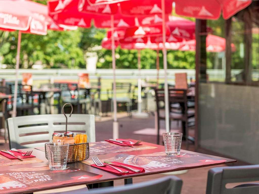 Ibis Budget Senlis Ristorante foto