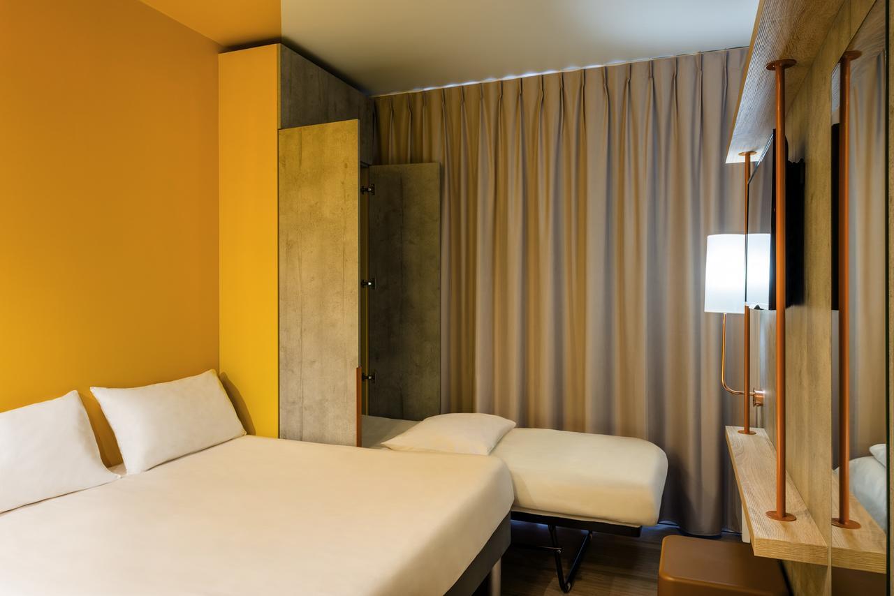 Ibis Budget Senlis Esterno foto